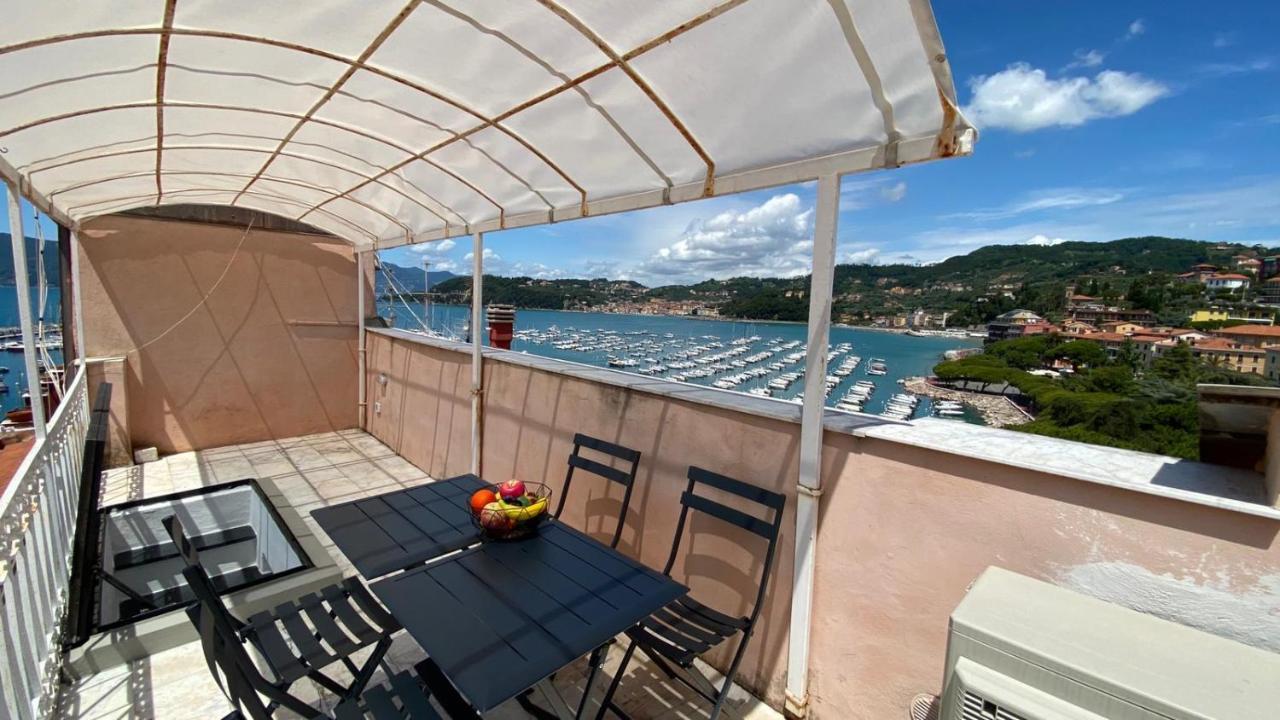 Square Views Apartment Леричи Екстериор снимка